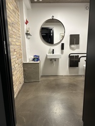 Børns Vilkår - Aarhus - Toilet i  kælderen