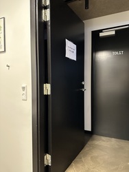 Børns Vilkår - Aarhus - Toilet i  kælderen