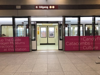 Flughafen Kopenhagen - Anreise mit der U-bahn