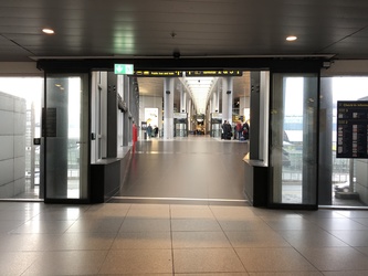 Flughafen Kopenhagen - Anreise mit der U-bahn