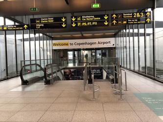 Flughafen Kopenhagen - Anreise mit der U-bahn