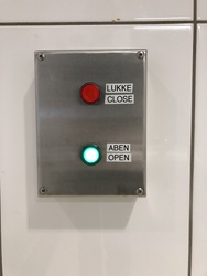 Flughafen Kopenhagen - Toiletten (nach Sicherheitskontrolle) - bei Gate C36