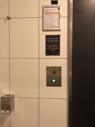 Flughafen Kopenhagen - Toiletten (nach Sicherheitskontrolle) im Terminal 3 - Bei Lagkaghuset